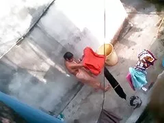 Maria ryabushkina cho thấy phím sec khong che cô mịn hoàn toàn âm đạo