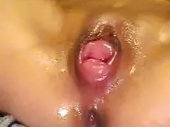 Cô kéo cô gái từ trên tường sau đó đã kết thúc với hai nửa phim sec ko che của trắng